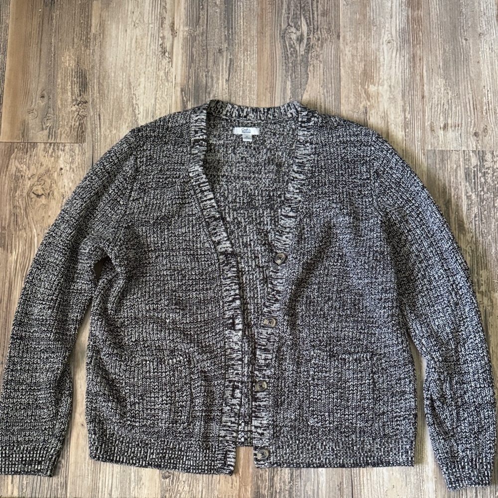 Croft & Barrow Charcoal and Light Gray Cardigan